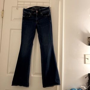American eagle size 6 regular super stretchy